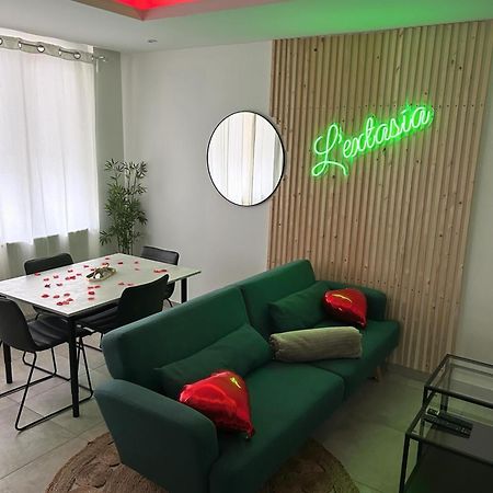 L’extasia appartement avec jacuzzi balneo double Grenoble Extérieur photo