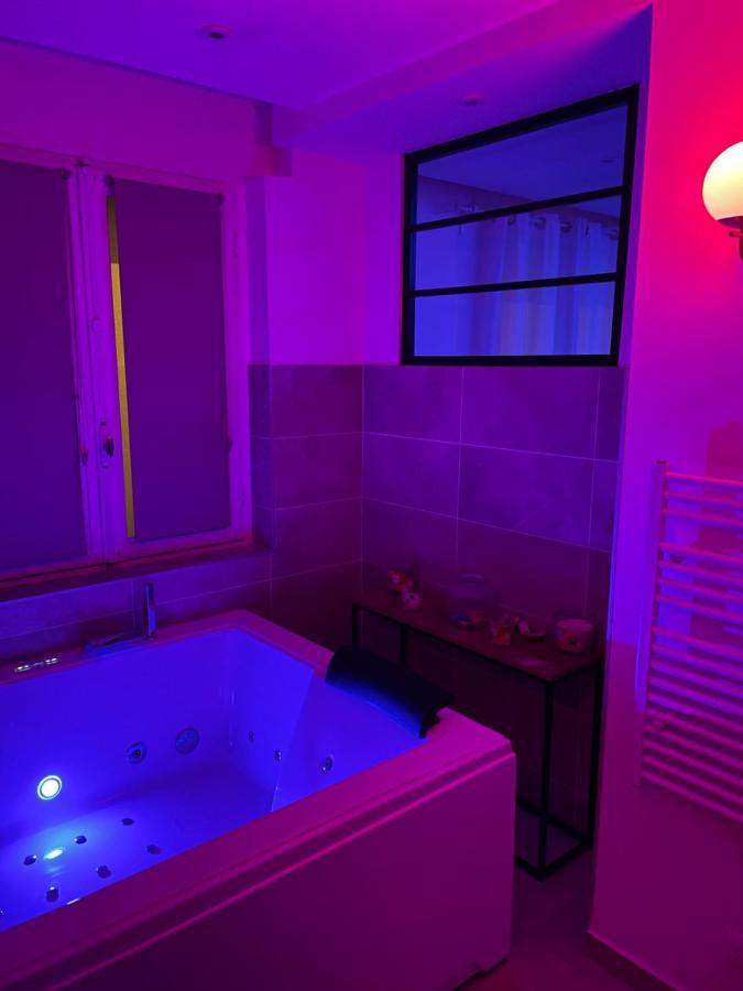 L’extasia appartement avec jacuzzi balneo double Grenoble Extérieur photo