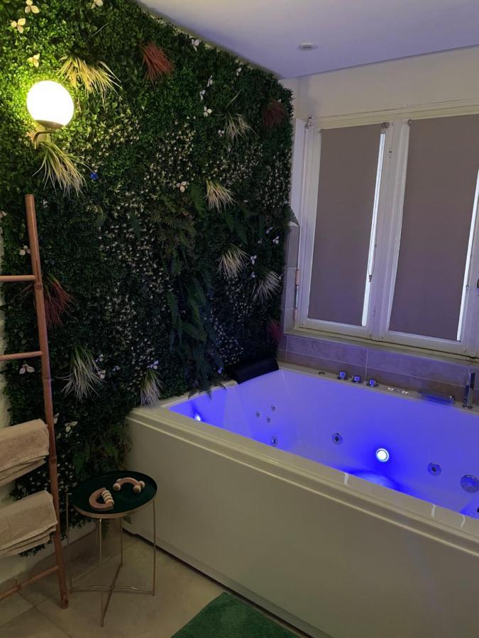 L’extasia appartement avec jacuzzi balneo double Grenoble Extérieur photo