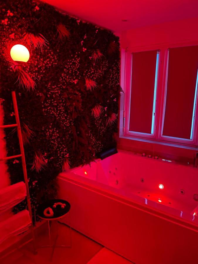L’extasia appartement avec jacuzzi balneo double Grenoble Extérieur photo